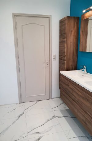 Renovation et travaux de peinture salle de bain maison le muy